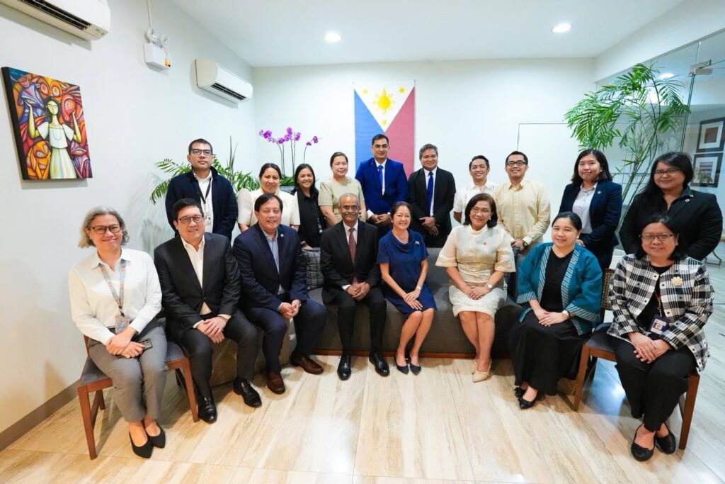 All offical representatives from Ministry of External Affairs, Government of India
Department of Foreign Affairs, Republic of the Philippines
Bureau of Immigration, Republic of the Philippines
Commission on Higher Education(CHED)
Professional Regulation Commission
Diaspora India Connect